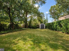 Undisclosed Address #VAAX2048998, Alexandria VA 22302
