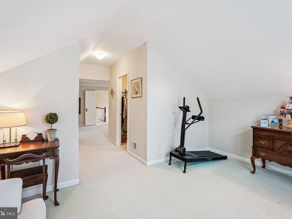 47199 Brasswood Place, Sterling VA 20165