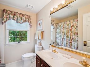 47199 Brasswood Place, Sterling VA 20165