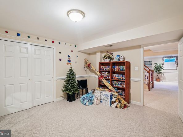 47199 Brasswood Place, Sterling VA 20165