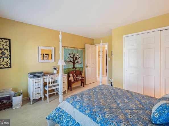 47199 Brasswood Place, Sterling VA 20165