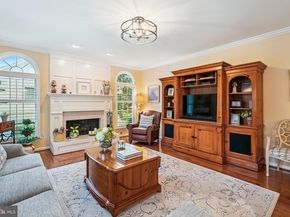 47199 Brasswood Place, Sterling VA 20165