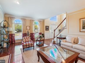 47199 Brasswood Place, Sterling VA 20165