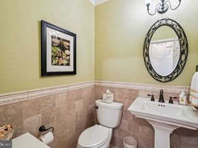 47199 Brasswood Place, Sterling VA 20165