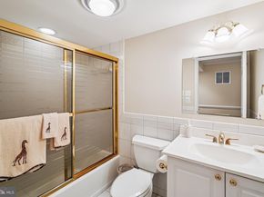 47199 Brasswood Place, Sterling VA 20165