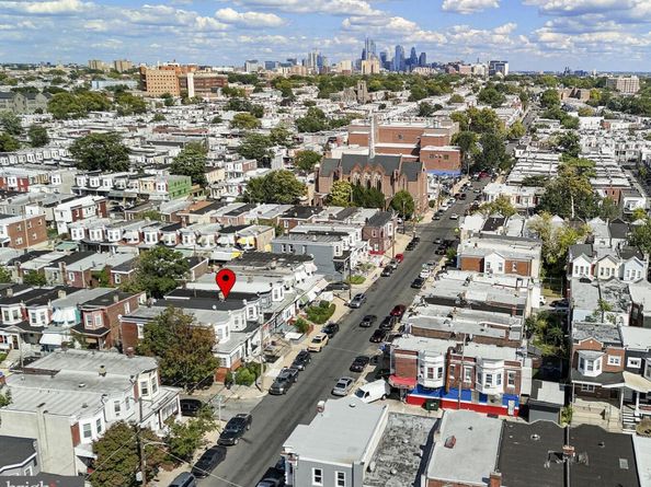 5729 Christian Street, Philadelphia PA 19143