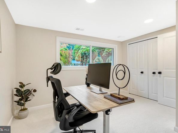 1929 Baton Drive, Vienna VA 22182