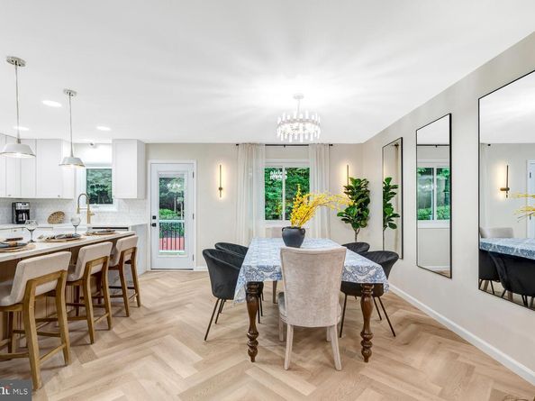 1929 Baton Drive, Vienna VA 22182