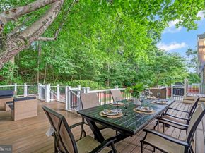 1929 Baton Drive, Vienna VA 22182