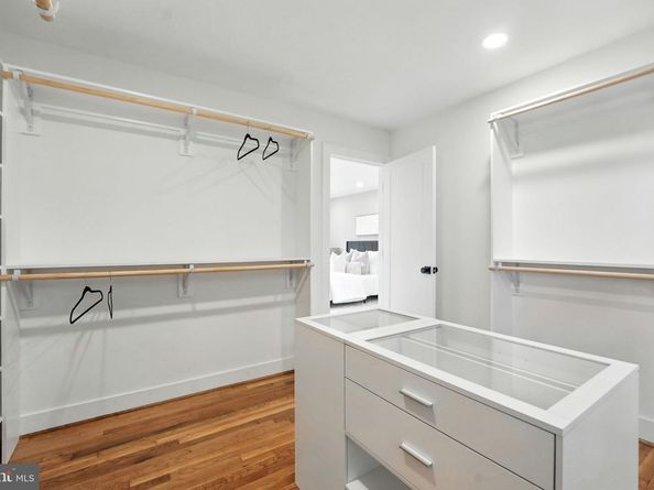 8711 Westwood Drive, Vienna VA 22182