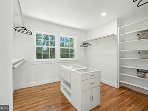 8711 Westwood Drive, Vienna VA 22182