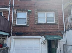 2827 Fanshawe Street, Philadelphia PA 19149
