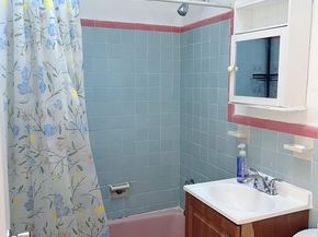 2827 Fanshawe Street, Philadelphia PA 19149