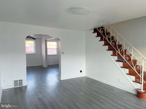 2827 Fanshawe Street, Philadelphia PA 19149