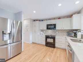 1933 Lakeport Way, Reston VA 20191