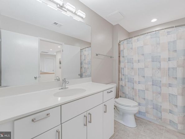 1933 Lakeport Way, Reston VA 20191