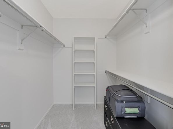 1933 Lakeport Way, Reston VA 20191