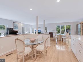 1933 Lakeport Way, Reston VA 20191