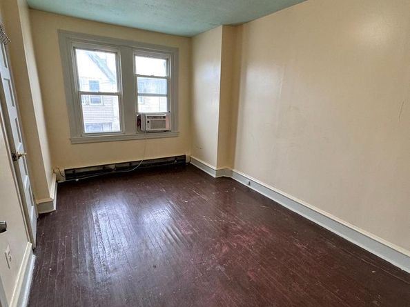7415 Torresdale Avenue, Philadelphia PA 19136