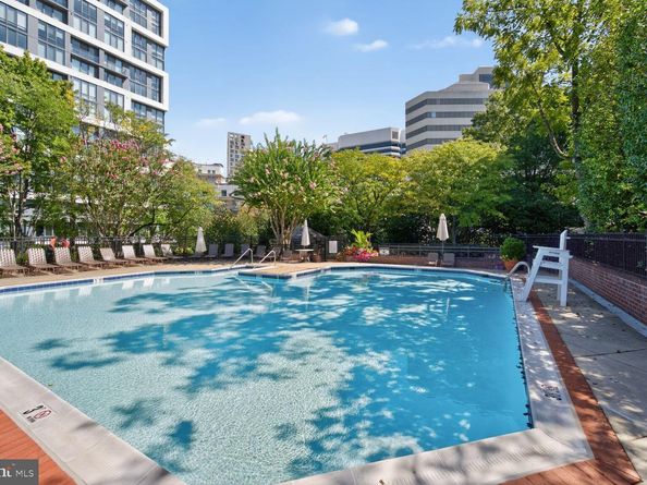 7500 Woodmont Avenue S901, Bethesda MD 20814