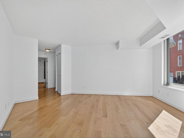 7500 Woodmont Avenue S901, Bethesda MD 20814