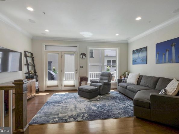 335 I Street SE, Washington DC 20003