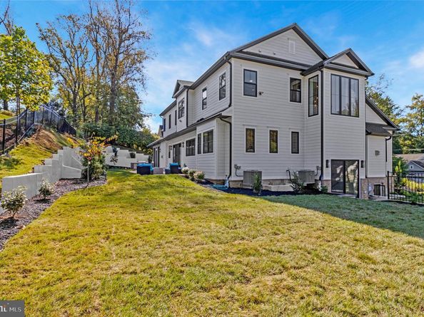 6611 Lybrook Court, Bethesda MD 20817