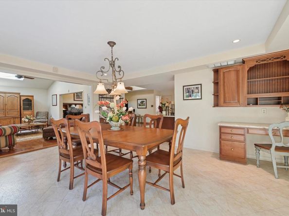 856 Monteith Drive, Wayne PA 19087