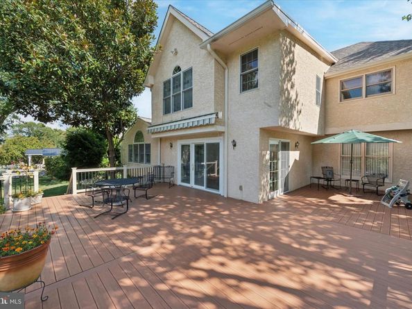 856 Monteith Drive, Wayne PA 19087
