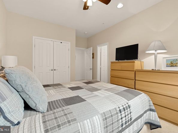 233 S Street NE 4, Washington DC 20002