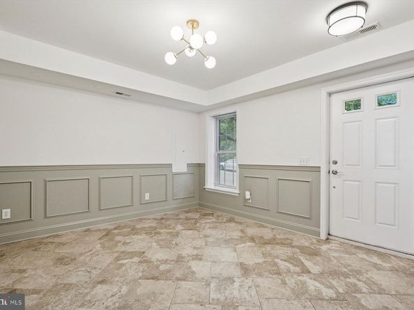 284 Parker Avenue, Philadelphia PA 19128