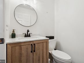 284 Parker Avenue, Philadelphia PA 19128