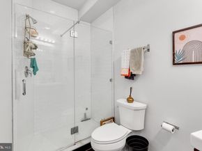 2427 Frankford Avenue, Philadelphia PA 19125