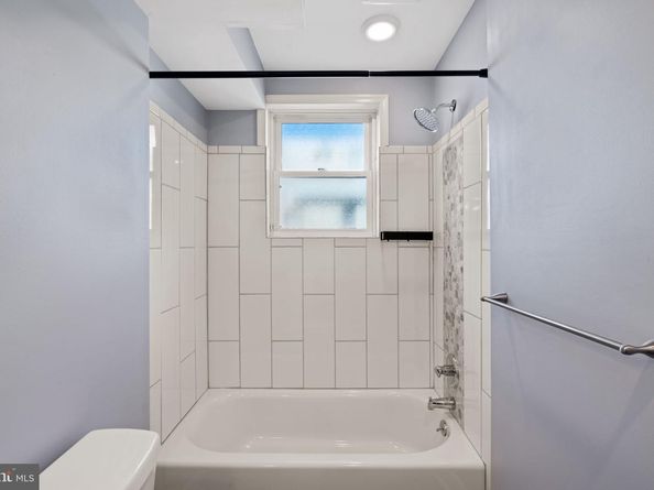 1752 Waterloo Street, Philadelphia PA 19122