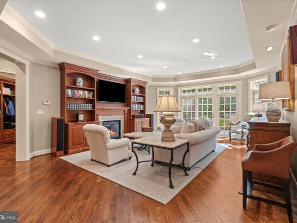 6704 Honesty Drive, Bethesda MD 20817