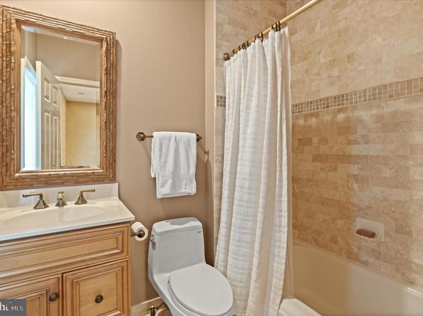 6704 Honesty Drive, Bethesda MD 20817