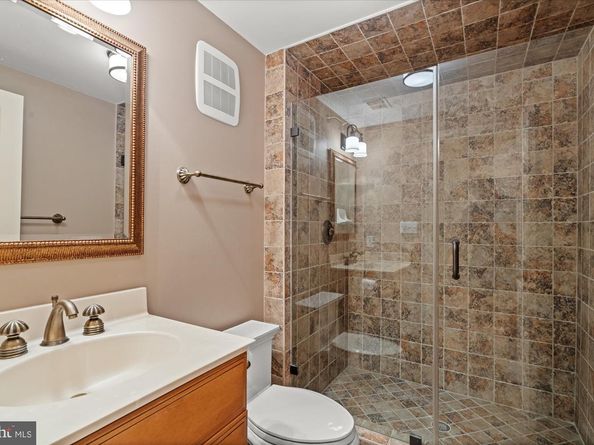 6704 Honesty Drive, Bethesda MD 20817