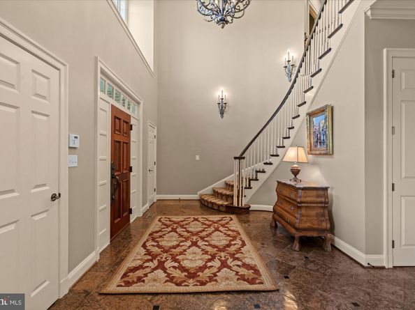 6704 Honesty Drive, Bethesda MD 20817