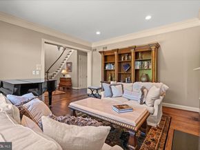 6704 Honesty Drive, Bethesda MD 20817