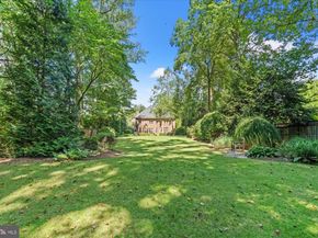 6704 Honesty Drive, Bethesda MD 20817