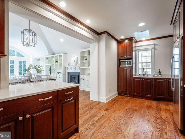5804 Cedar Parkway, Chevy Chase MD 20815