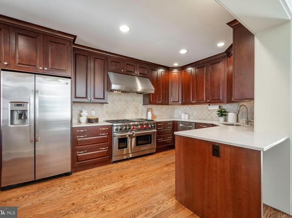 5804 Cedar Parkway, Chevy Chase MD 20815
