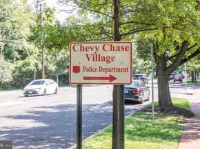 5804 Cedar Parkway, Chevy Chase MD 20815