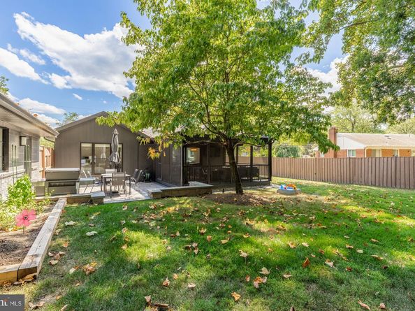3164 Norfolk Lane, Falls Church VA 22042
