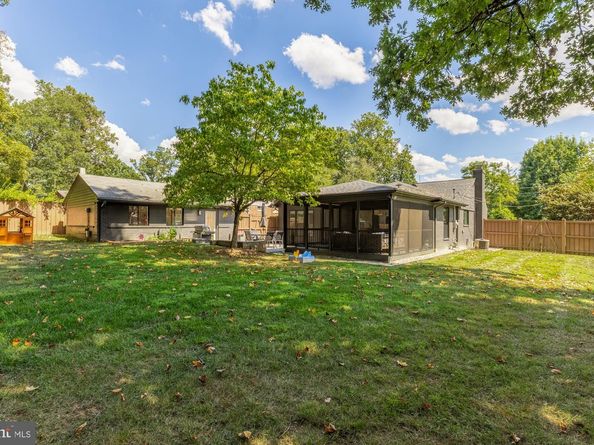 3164 Norfolk Lane, Falls Church VA 22042