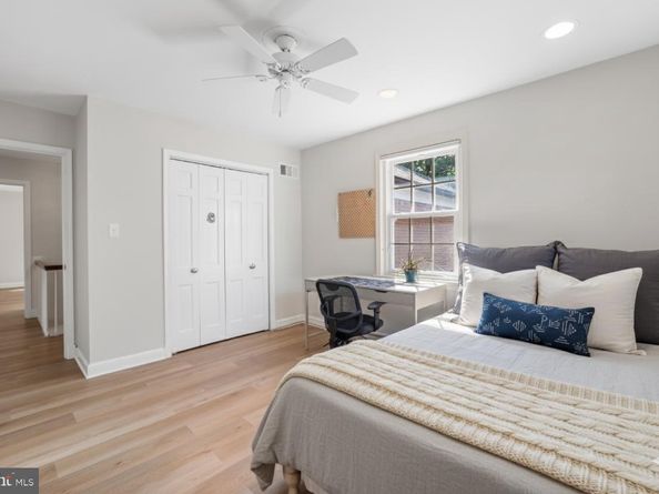 6224 Goodview Street, Bethesda MD 20817