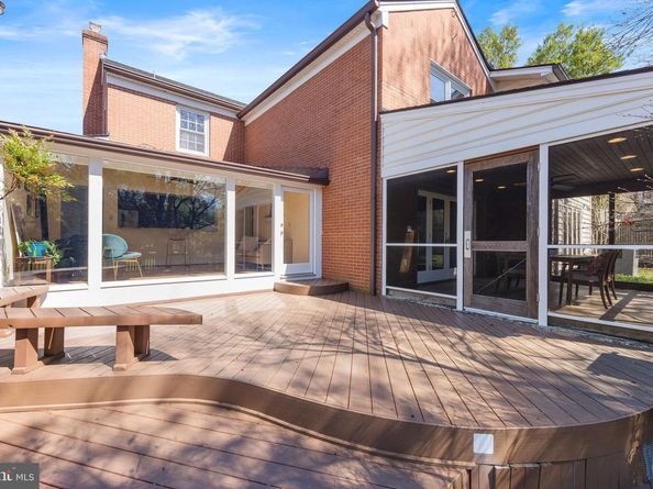 6224 Goodview Street, Bethesda MD 20817