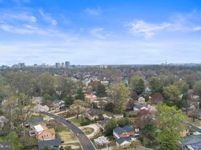 6224 Goodview Street, Bethesda MD 20817