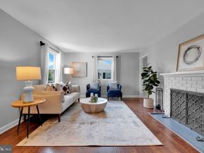 5402 S 12TH Street S, Arlington VA 22204