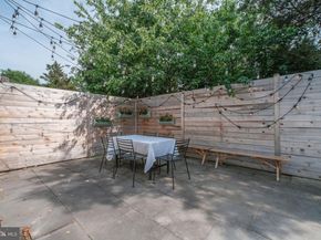5402 S 12TH Street S, Arlington VA 22204